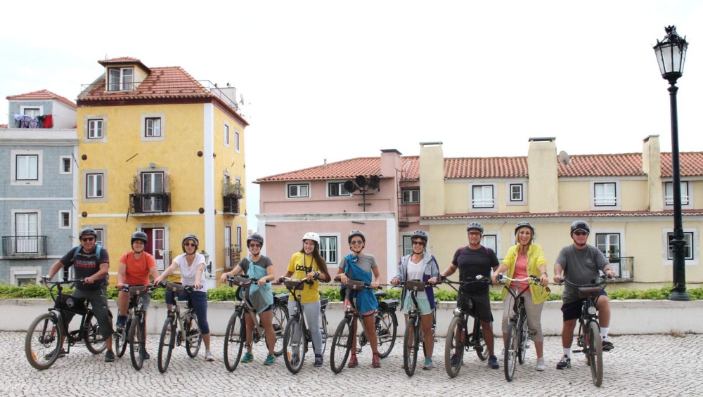 Lisbon: Go Taste Electric Bike Tour | ®ExcursionMania