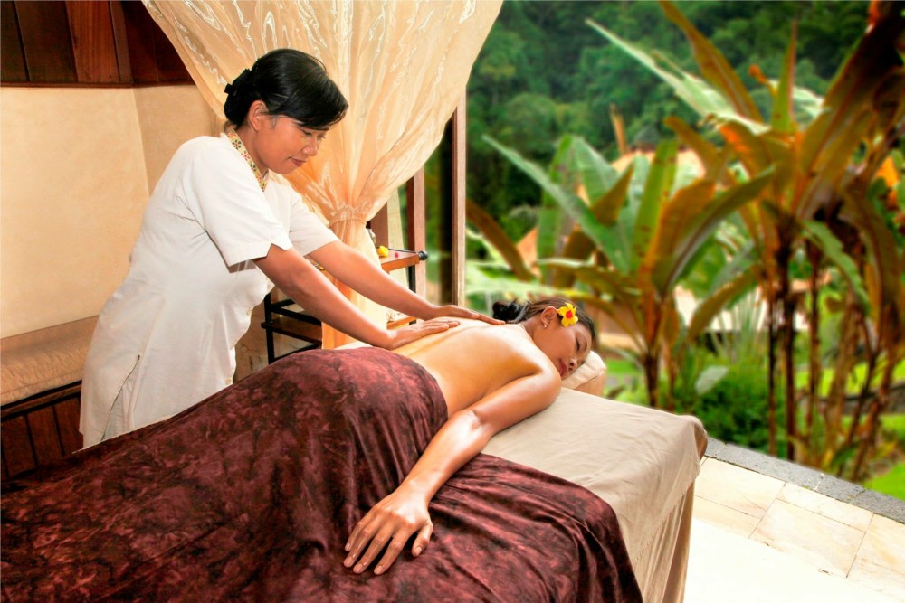 Bali: Traditional Balinese Massage at Your Residence | ®ExcursionMania