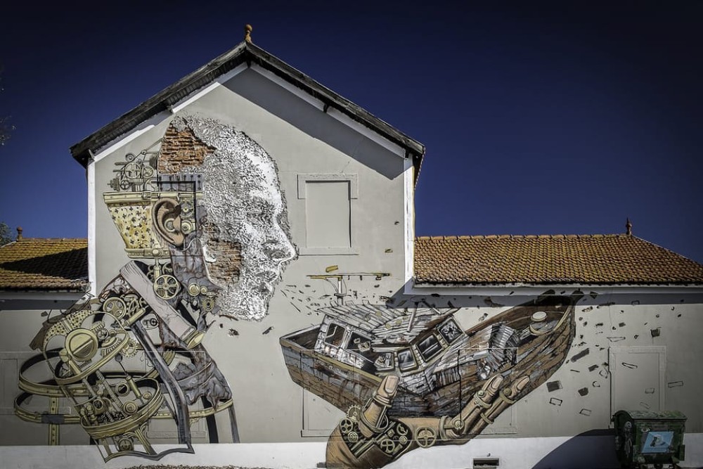 Lisbon: 3-Hour Street Art Tuk Tuk Tour | ®ExcursionMania