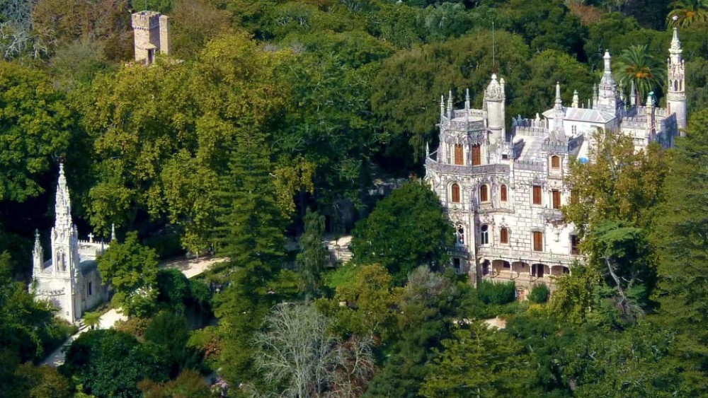 From Lisbon: Full-Day Tour to Sintra and Cascais by Car | ®ExcursionMania