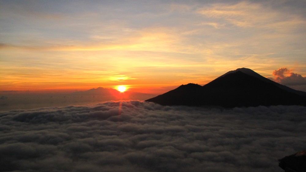 Mount Batur Sunrise Trekking and Hidden Waterfall | ®ExcursionMania