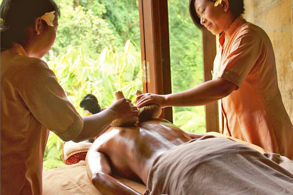 Traditional Massage With Balinese Boreh To Your Place | ®ExcursionMania
