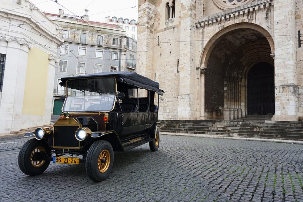 Lisbon: Discovering Belém Tuk Tuk Tour | ®ExcursionMania