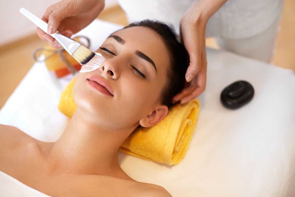 Facial Treatments with Villa, Hotel and Home Services | ®ExcursionMania
