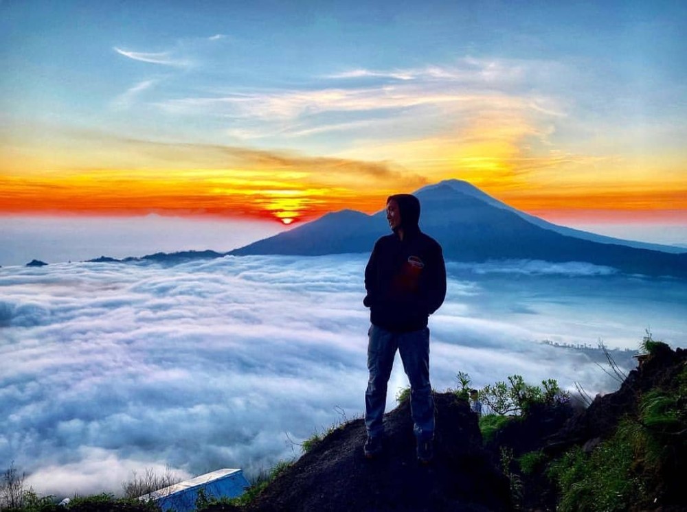 Mount Batur Sunrise Hiking with Natural Hot Spring Option | ®ExcursionMania
