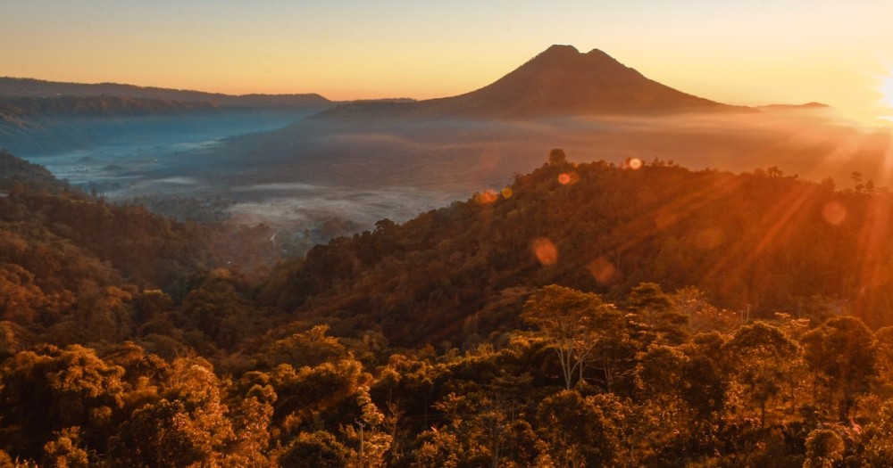 Mount Batur Sunrise Hiking with Natural Hot Spring Option | ®ExcursionMania