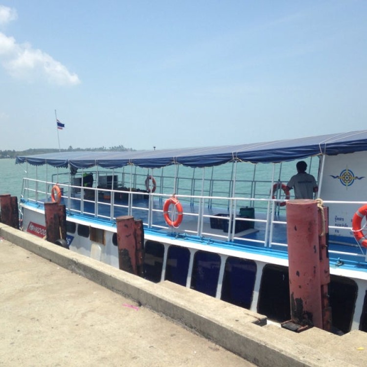 Ko Kood: Airport Transfer to Laem Sok Pier | ®ExcursionMania