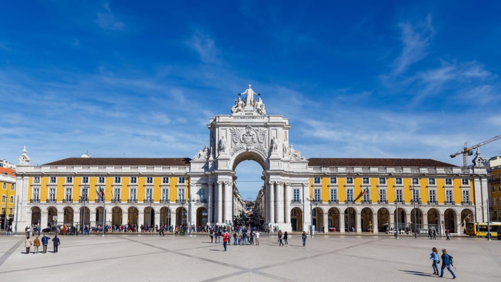 Lisbon: Food and Wine Tasting 4-Hours Tuk Tuk Tour | ®ExcursionMania