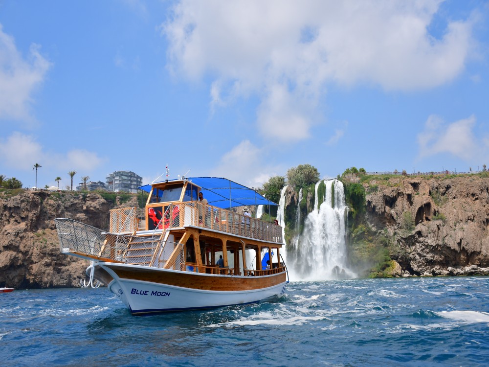 From Antalya: Waterfall Boat Trip with Lunch | ®ExcursionMania