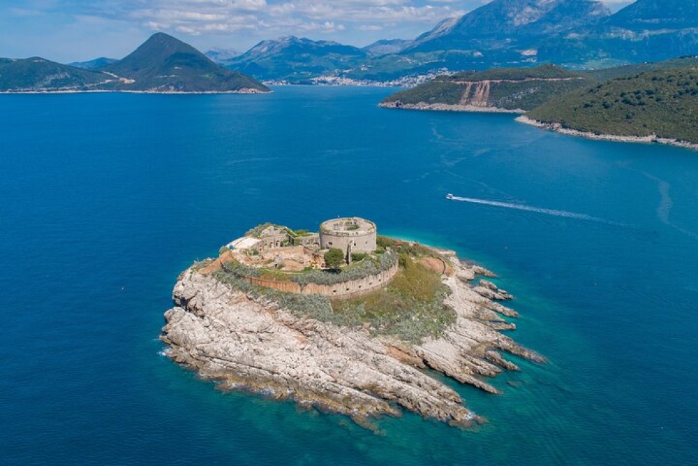 Private Tour: Custom Made Charged per Hour | ®ExcursionMania