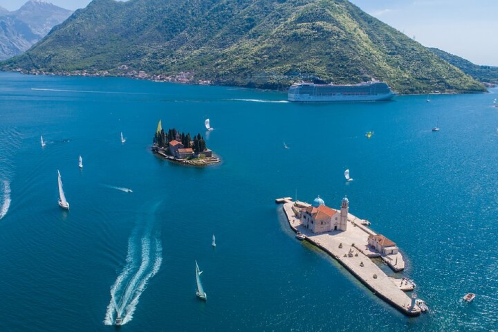 Private Tour: Custom Made Charged per Hour | ®ExcursionMania