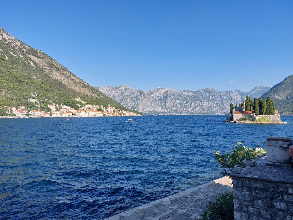 Lady Of The Rocks Island and Perast Old Town-Kotor tour 2 hours | ®ExcursionMania