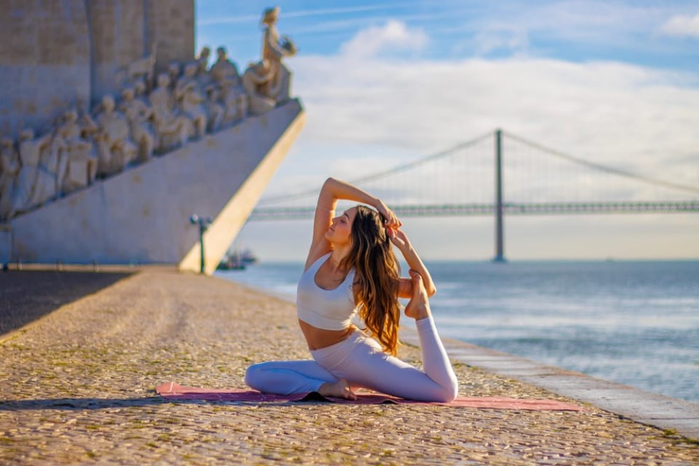Lisbon: Photoshoot at Belém Tower and Jerónimos Monastery | ®ExcursionMania