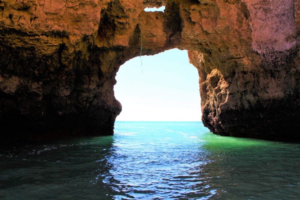 Lagos: Boat tour Ponta da Piedade with local guides | ®ExcursionMania