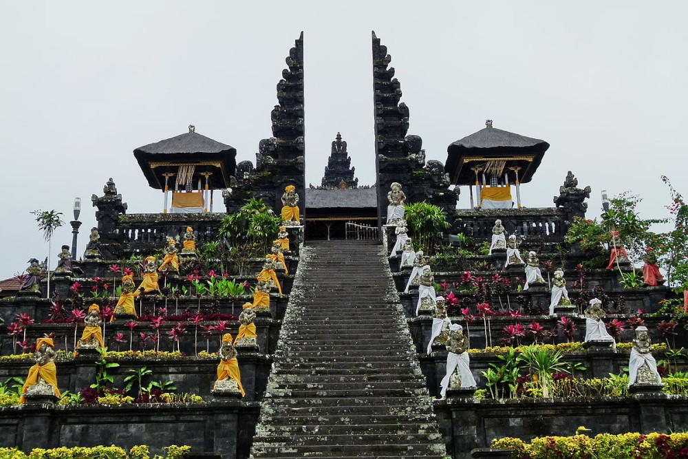 Besakih Temple Tour: the Biggest Temple in Bali | ®ExcursionMania