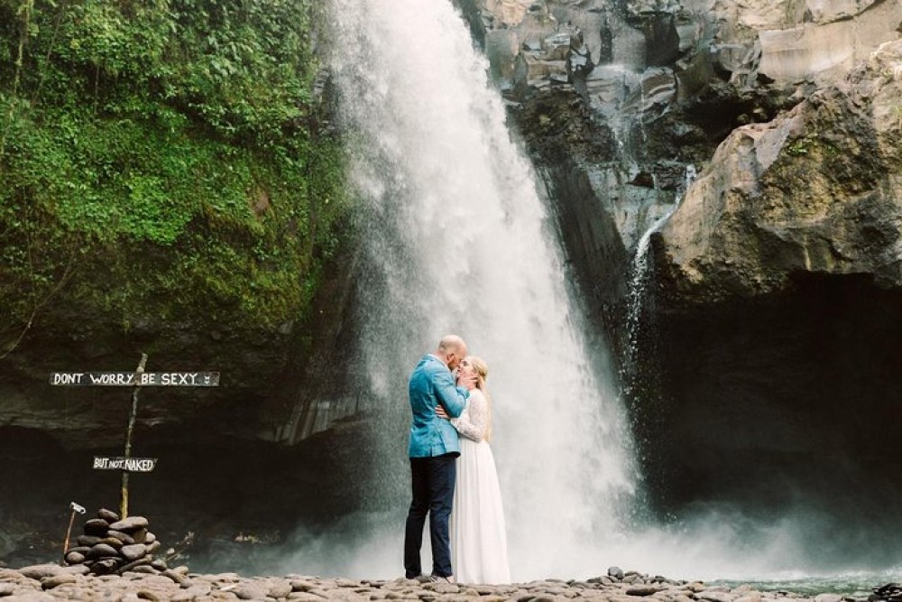 Ubud: Waterfall, Rice Terraces, and Monkey Forest Private Tour | ®ExcursionMania