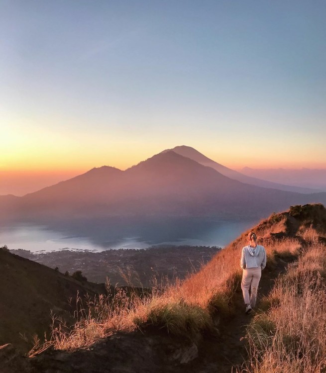 Full-Day Mount Batur Volcano Sunrise Trek with Natural Hot Springs | ®ExcursionMania