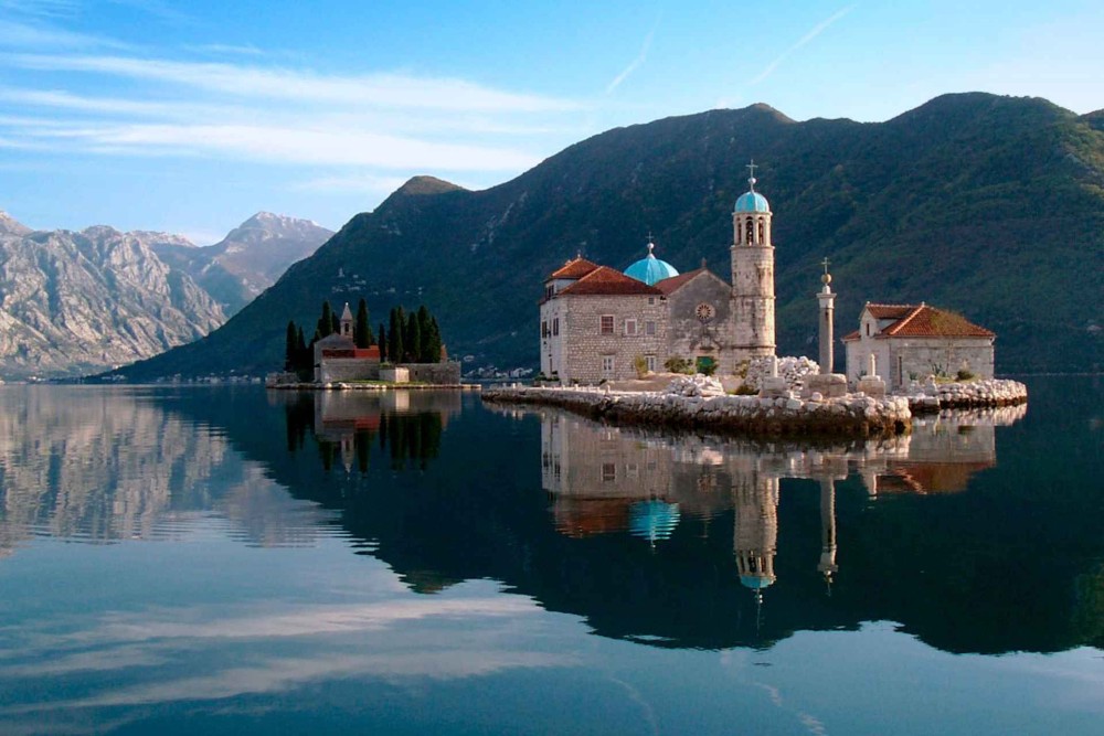 From Kotor: Blue Cave and Bay of Kotor Day Trip by Boat | ®ExcursionMania