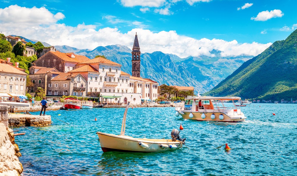 Montenegro: A stunning Balkan gem with breathtaking coastlines, historic towns, and natural wonders. 