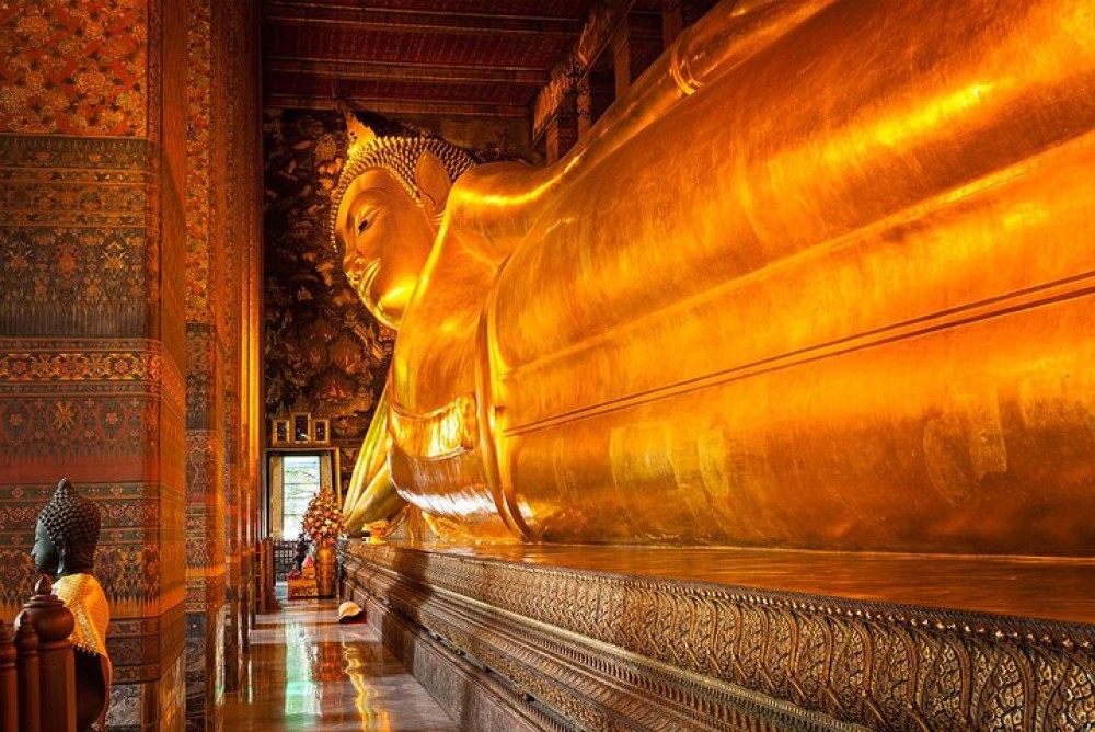 Bangkok Best Two Temples Emerald & Reclining Buddha  GrandPalace | ®ExcursionMania