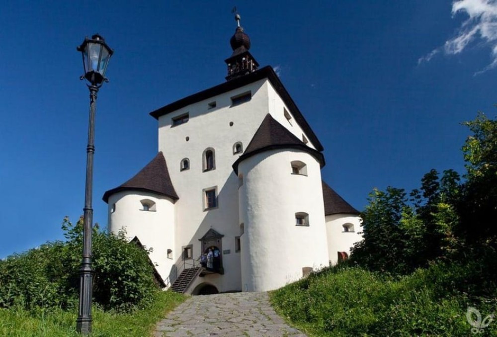 TOP of Slovakia: Mine in Banská Štiavnica & Cave Swimming | ®ExcursionMania