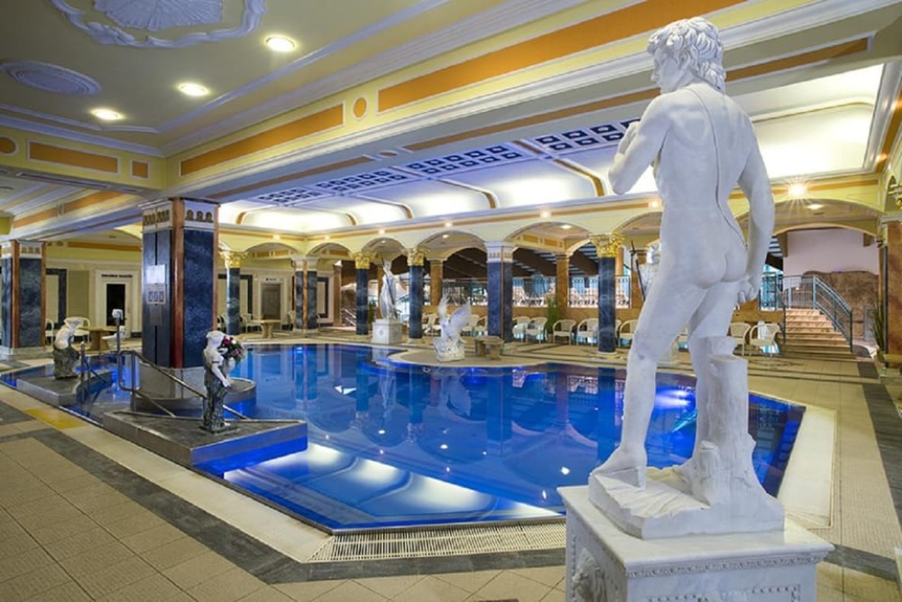 Bojnice Castle, Čičmany, Aphrodite Spa DayTrip | ®ExcursionMania