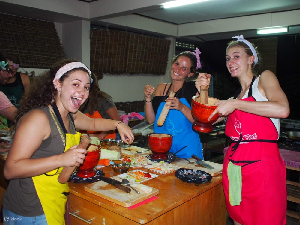 Chiang Mai Cooking Class | ®ExcursionMania