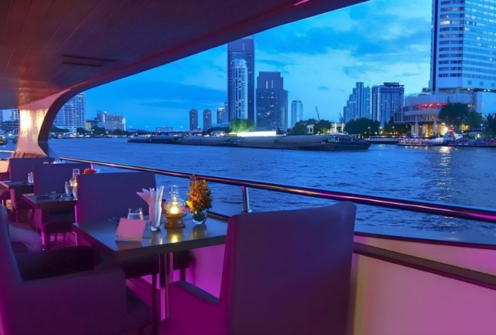 Grand Pearl Dinner Cruise Experience at Bangkok with Pickup | ®ExcursionMania