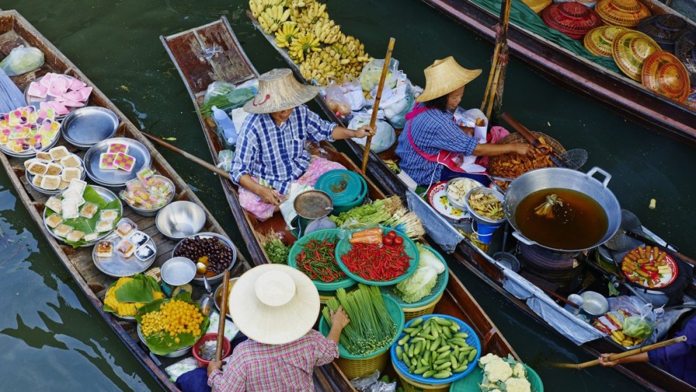 Ayutthaya Famous Landmarks Tour with Floating Market and ATV Ride | ®ExcursionMania