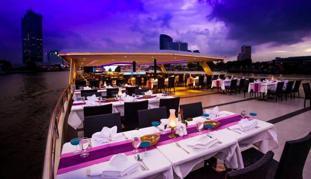 Grand Pearl Luxury Dinner Cruise at Bangkok Admission TicketSHA Plus | ®ExcursionMania