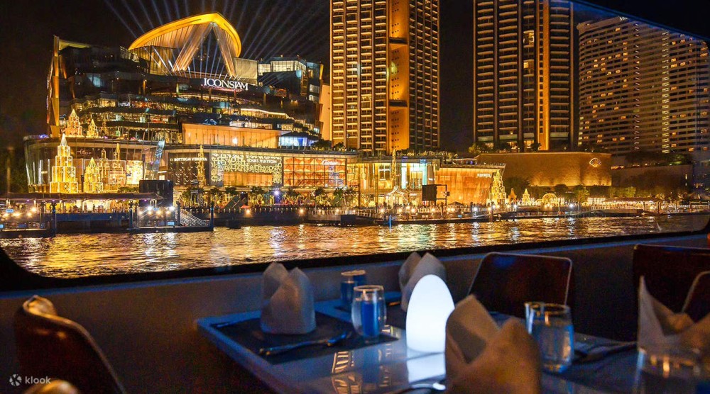 Grand Pearl Luxury Dinner Cruise at Bangkok Admission TicketSHA Plus | ®ExcursionMania