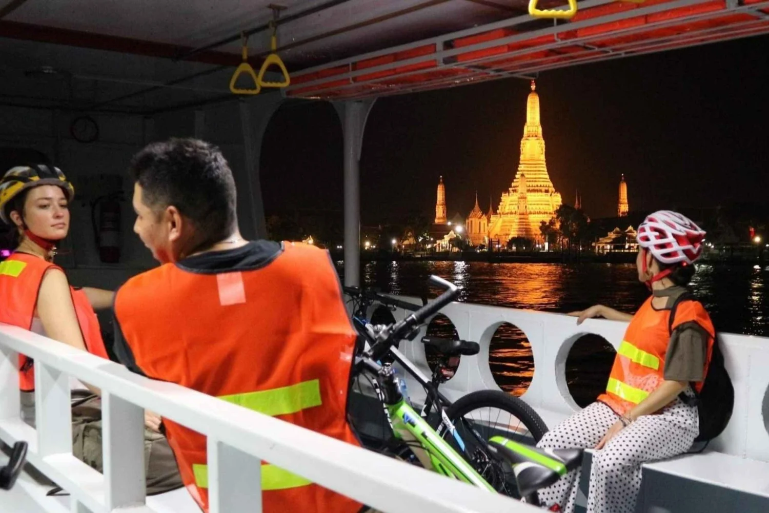 Bangkoks Popular Night Bike Tour | ®ExcursionMania