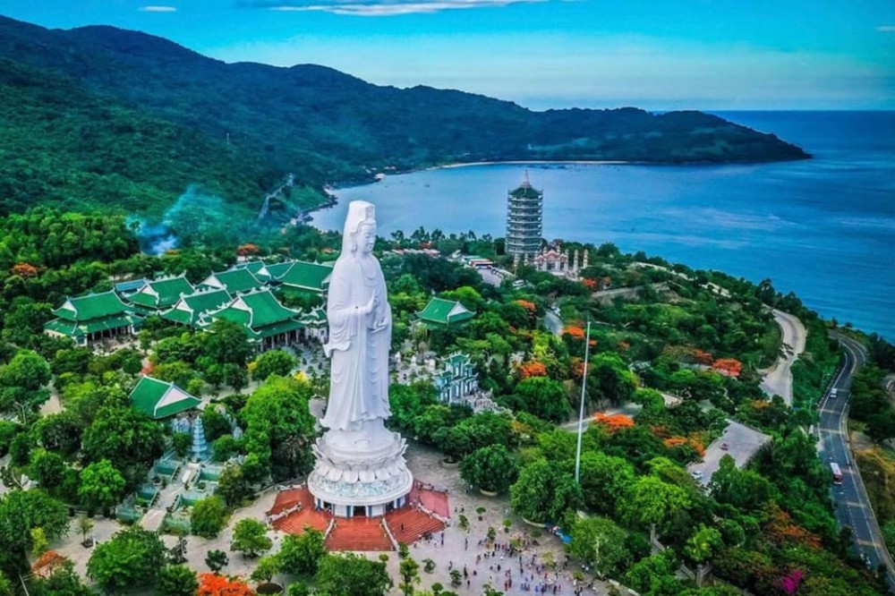 Da Nang: Hoi An Town, Lady Buddha & Marble Mountain Day Trip | ®ExcursionMania