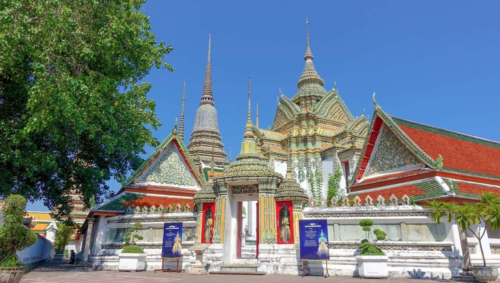 Evening Bangkok City Tour with Grand Palace & Reclining Buddha | ®ExcursionMania