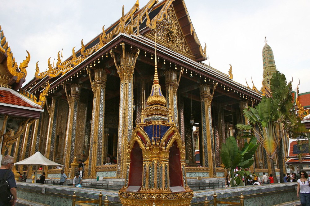 Evening Bangkok City Tour with Grand Palace & Reclining Buddha | ®ExcursionMania