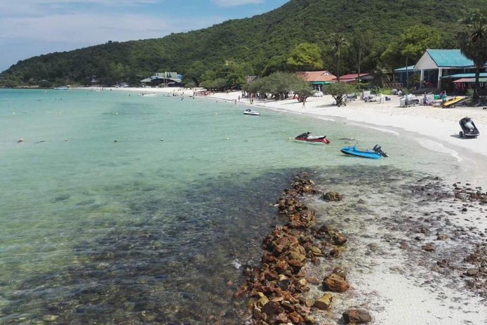 Koh Si Chang Day Tour from Bangkok with Lunch | ®ExcursionMania