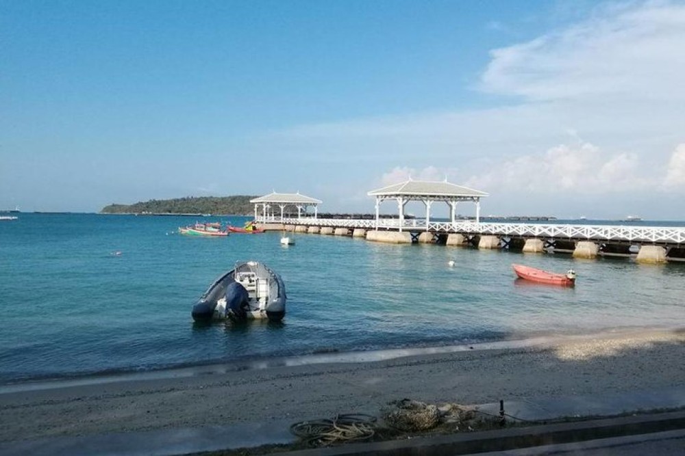 Koh Si Chang Day Tour from Bangkok with Lunch | ®ExcursionMania