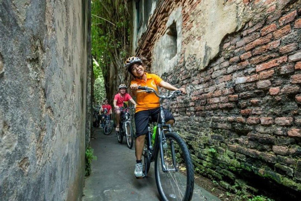 Bike Historic Bangkok Tours : Pedal Through the Old City of Bangkok | ®ExcursionMania