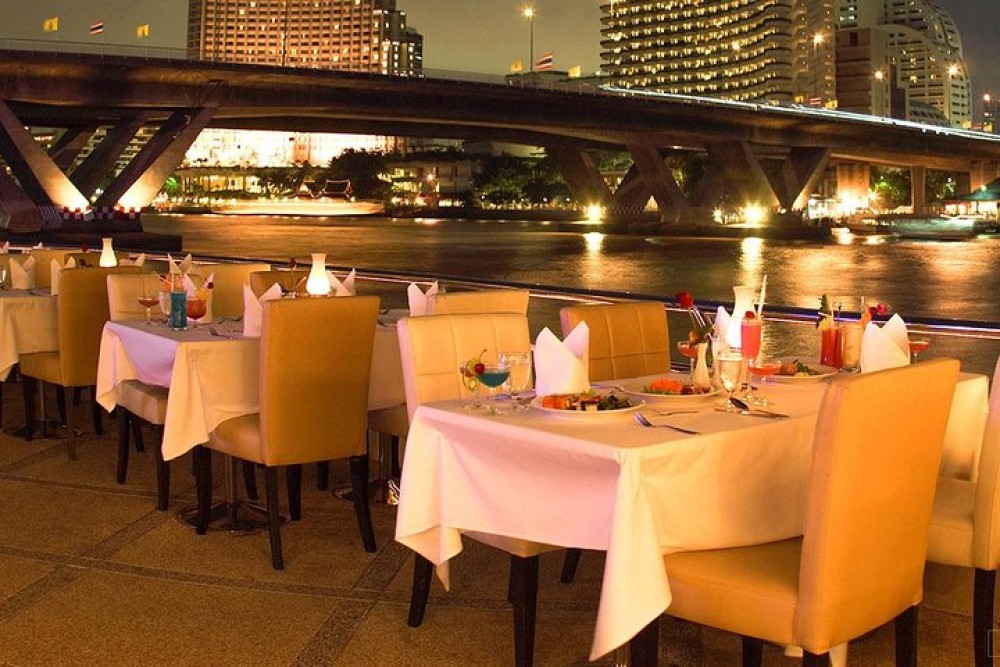 Chao Phraya Princess Dinner Cruise at Bangkok Admission Ticket | ®ExcursionMania