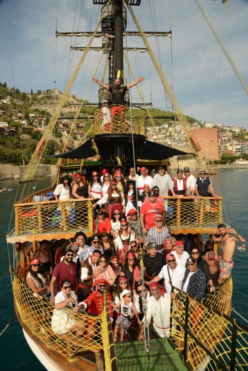 Alanya Pirate Boat Tour | ®ExcursionMania
