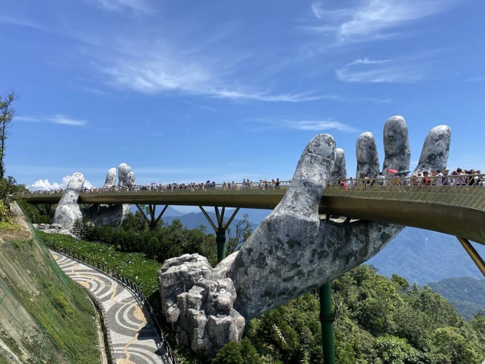 Chan May Port/Tien Sa Port to Golden Bridge and Ba Na Hills | ®ExcursionMania