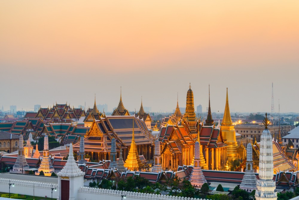 Wonderful Bangkok Tour : GrandPalace WatTrimit WatPho WatBencha | ®ExcursionMania