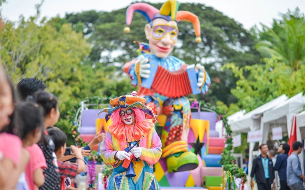 Dream World Super Visa Ticket with Hotel Pickup and Lunch | ®ExcursionMania