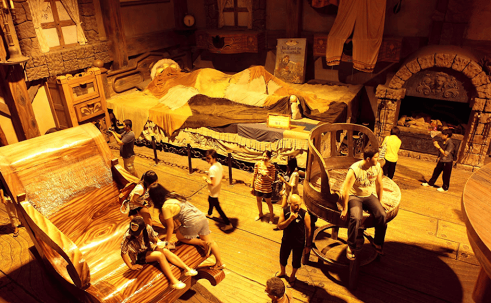Dream World Super Visa Ticket with Hotel Pickup and Lunch | ®ExcursionMania