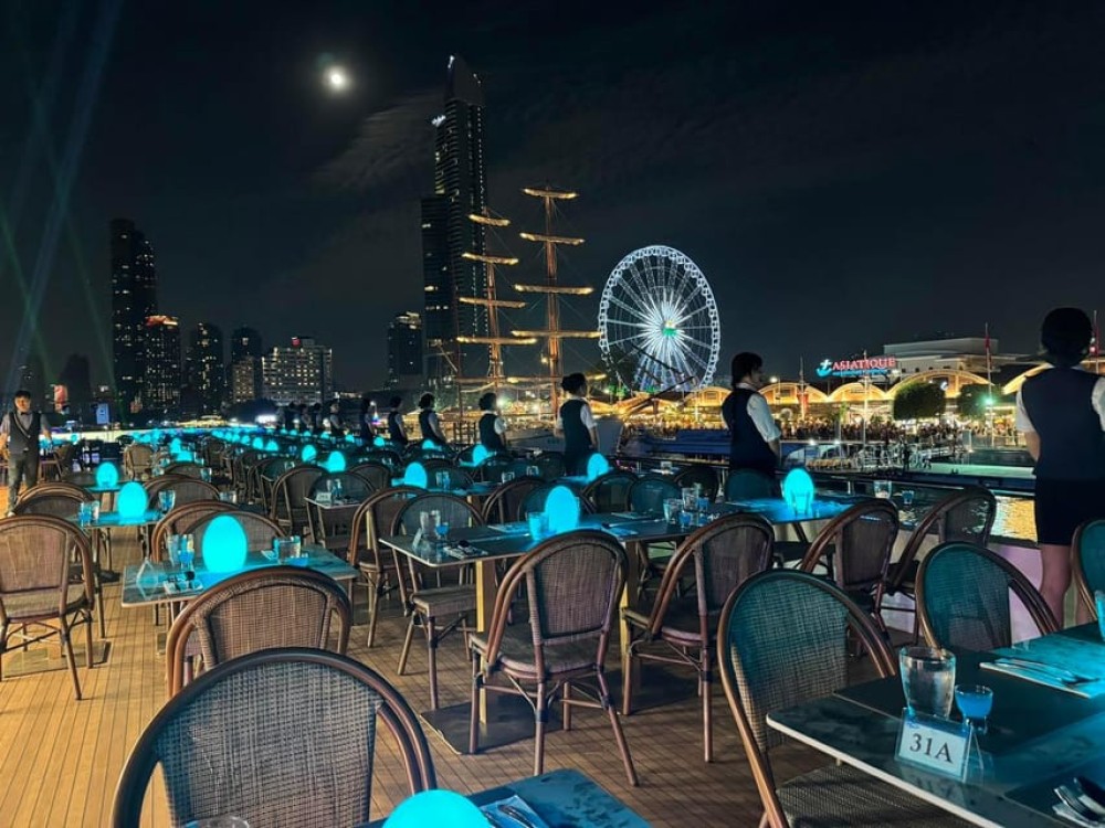 Wonderful Pearl Luxury Dinner Cruise with Live Music & Transfer | ®ExcursionMania