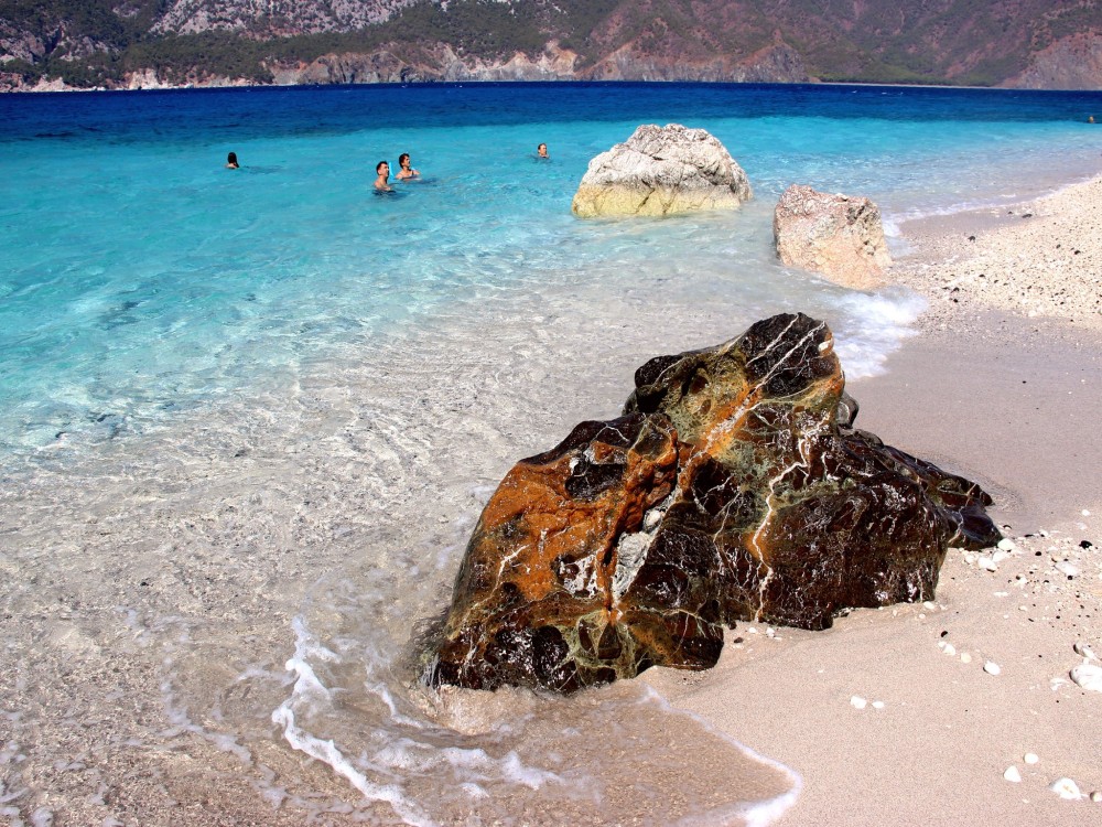 From Antalya: Turkey's Maldives Suluada Boat Trip w/ Lunch | ®ExcursionMania