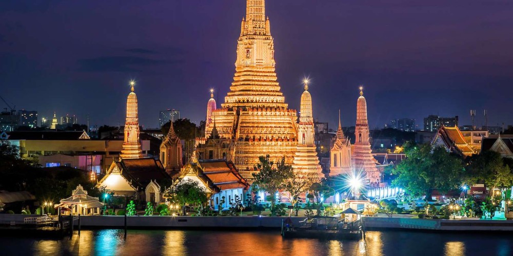 Old Town City Tour of Bangkok with Wat Suthat, Wat Saket & Wat Ratchan | ®ExcursionMania