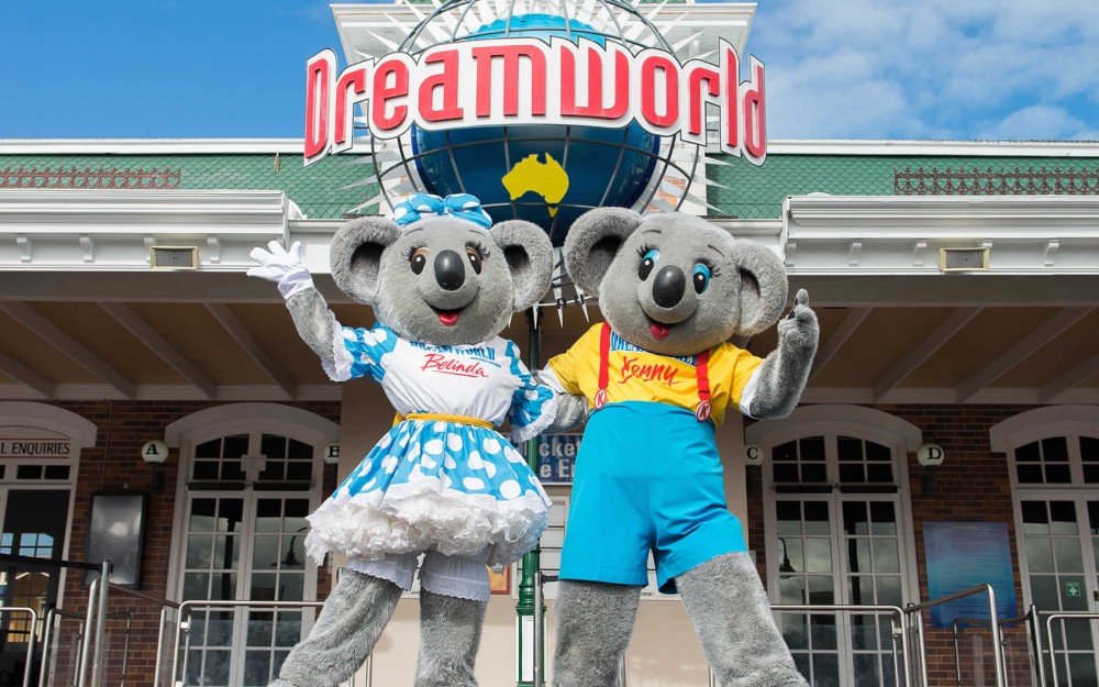 Dream World Theme Park Super Visa with Return Transfer & Lunch | ®ExcursionMania