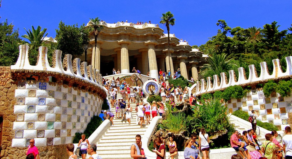 Barcelona: Park Güell Guided Tour | ®ExcursionMania
