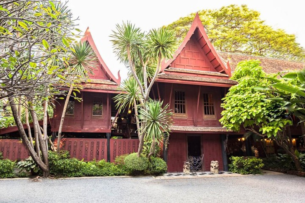 Jim Thompsons House & National Museum Tour from Bangkok | ®ExcursionMania